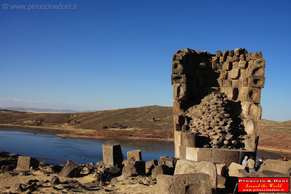 PERU - Le Chullpas di Sillustani - 3.jpg